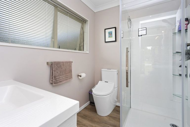 Photo of property in 268 Thornton Road, Cambridge, 3496