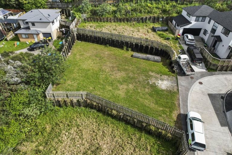 Photo of property in 3 Tawapou Close, Massey, Auckland, 0614