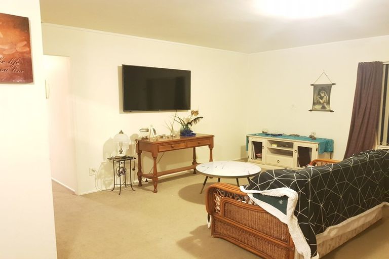 Photo of property in 37b Orion Street, Papakura, 2110