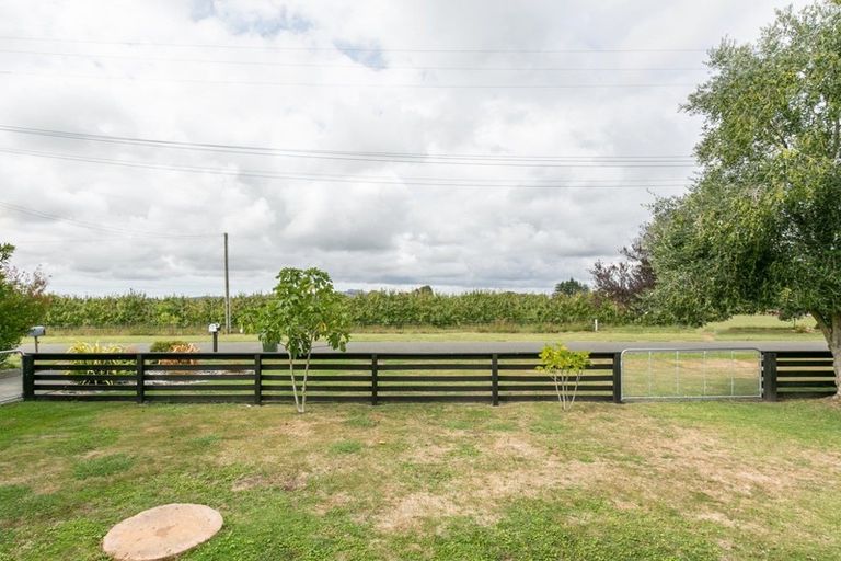 Photo of property in 11 Apatu Road, Waipatu, Hastings, 4172
