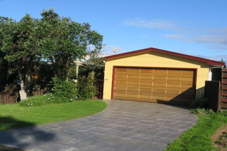 Photo of property in 73 Tane Road, Laingholm, Auckland, 0604