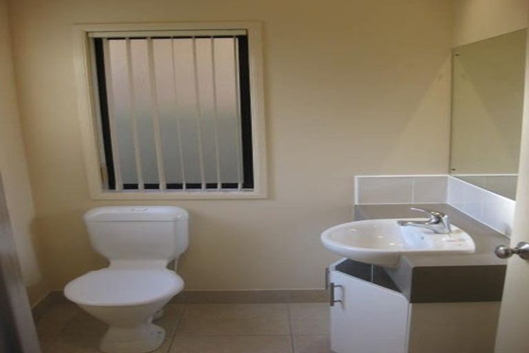 Photo of property in 102 Nautilus Drive, Gulf Harbour, Whangaparaoa, 0930