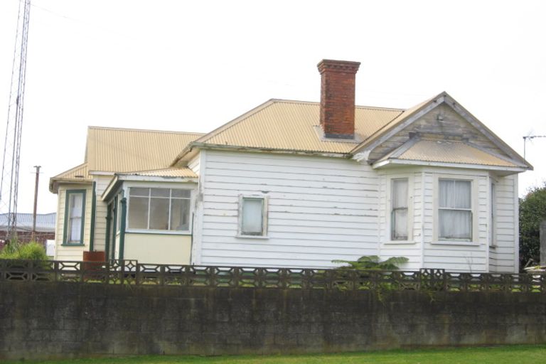Photo of property in 48 Leslie Street, Waitara, 4320