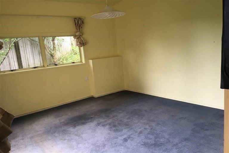 Photo of property in 596 Beach Road, Rothesay Bay, Auckland, 0630