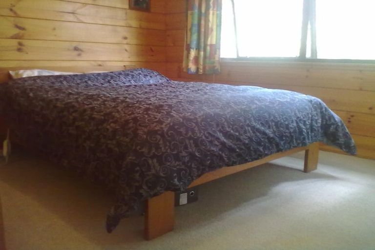 Photo of property in 2/86 Monarch Avenue, Hillcrest, Auckland, 0627