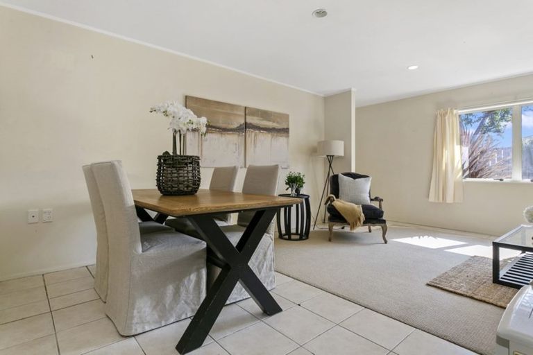 Photo of property in 86b Moore Street, Leamington, Cambridge, 3432