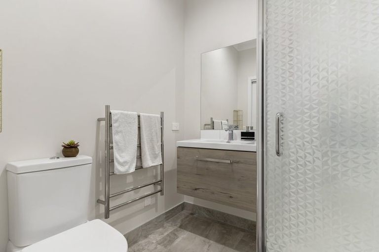 Photo of property in 10 Grey Warbler Road, Hobsonville, Auckland, 0616