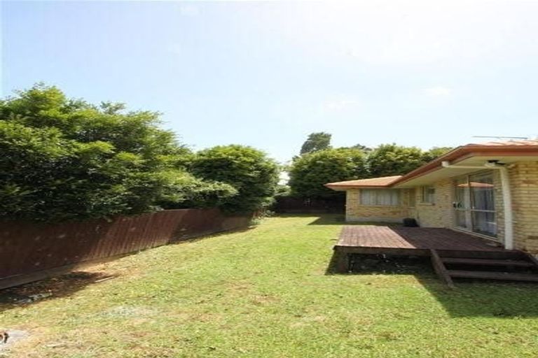 Photo of property in 2/45 Union Road, Howick, Auckland, 2014