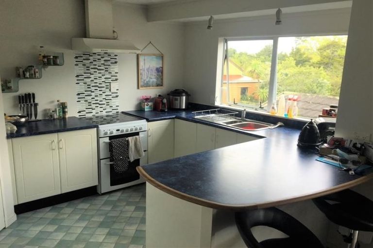 Photo of property in 1/3 Miriam Corban Heights, Henderson, Auckland, 0612