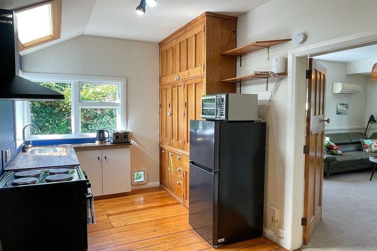 Photo of property in 77 Colombo Street, Somerfield, Christchurch, 8023