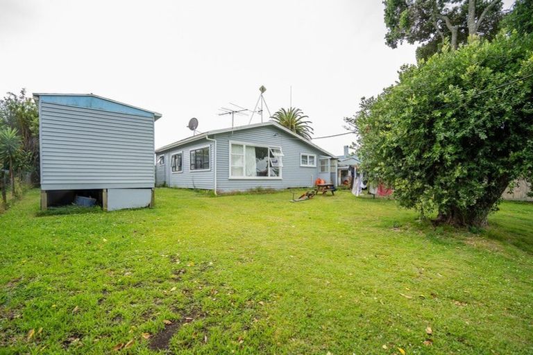 Photo of property in 68 Mclarin Road, Glenbrook, Waiuku, 2681