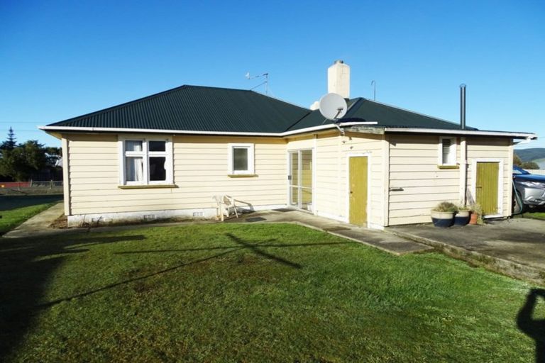 Photo of property in 8 Kirkland Street, Ohai, 9635