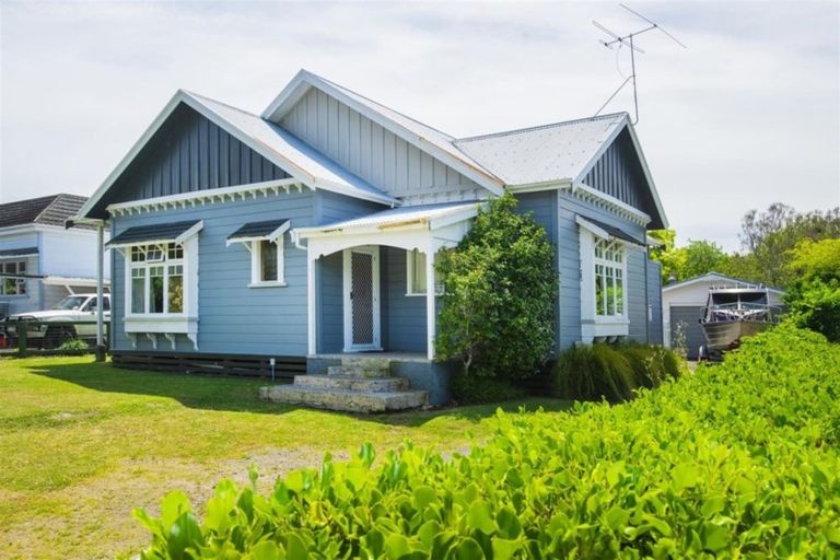 Photo of property in 138 Fox Street, Whataupoko, Gisborne, 4010