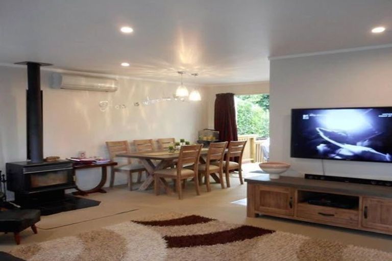 Photo of property in 21 Bellfield Road, Opaheke, Papakura, 2113