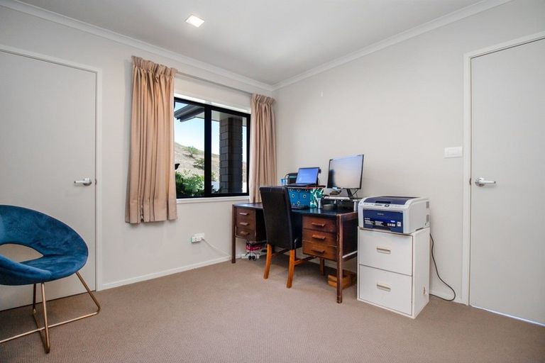 Photo of property in 142 Iles Road, Lynmore, Rotorua, 3010