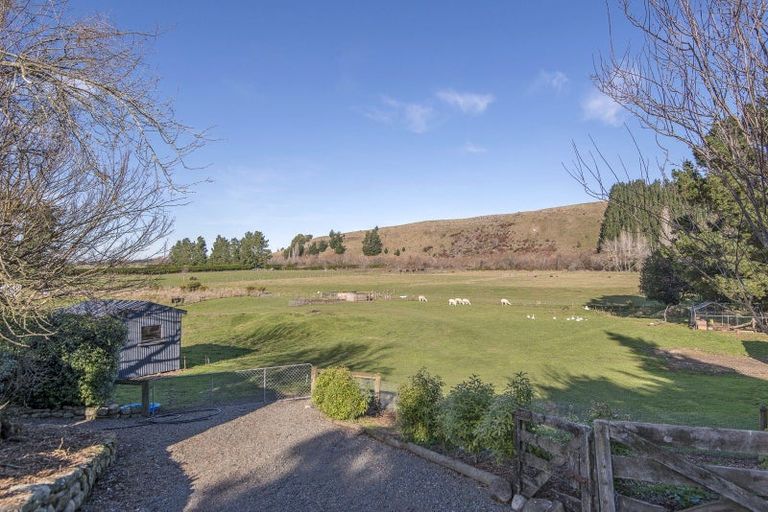 Photo of property in 3139 Coaltrack Road, Coalgate, 7673