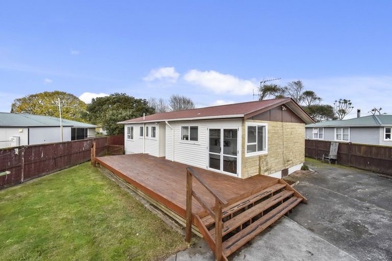 Photo of property in 18 Marybeth Place, Rosehill, Papakura, 2113