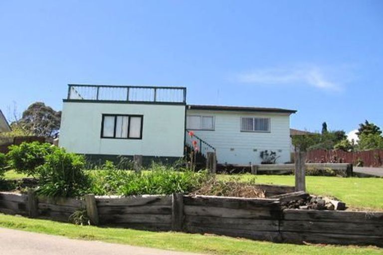 Photo of property in 15 Reseda Place, Papatoetoe, Auckland, 2025