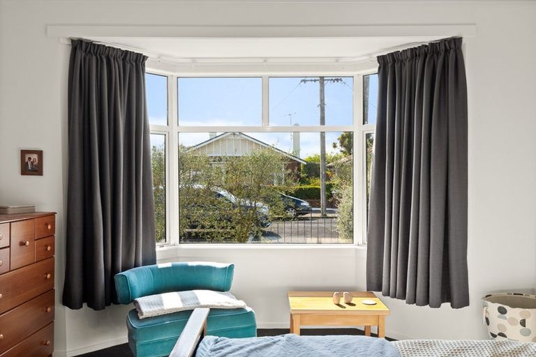 Photo of property in 136 Fitzroy Street, Forbury, Dunedin, 9012