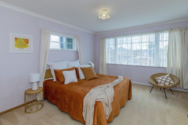 Photo of property in 36 Winchester Street, Levin, 5510