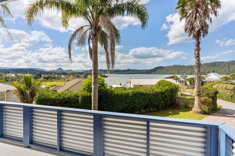 Photo of property in 101 Bruce Wallace Place, Whangamata, 3620