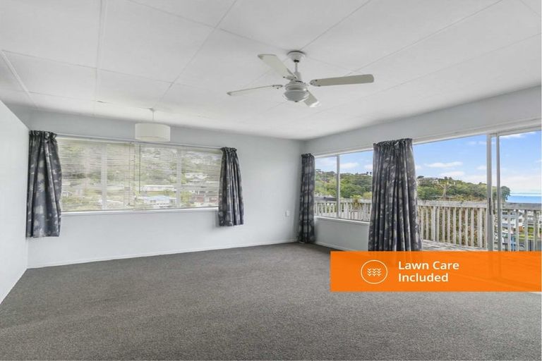 Photo of property in 3 Capitol Road, Matakatia, Whangaparaoa, 0930