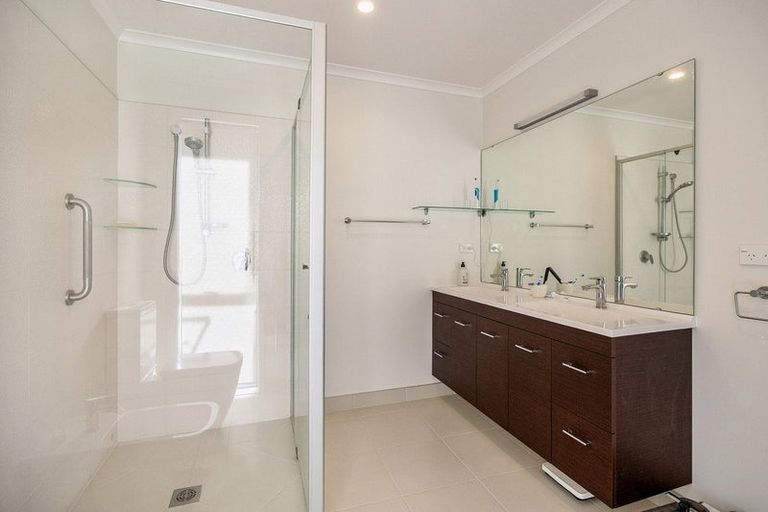Photo of property in 6 Lees Cove, Karaka, Papakura, 2113