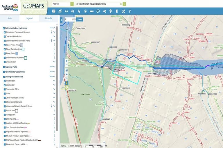 Photo of property in 39 Newington Road, Henderson, Auckland, 0612
