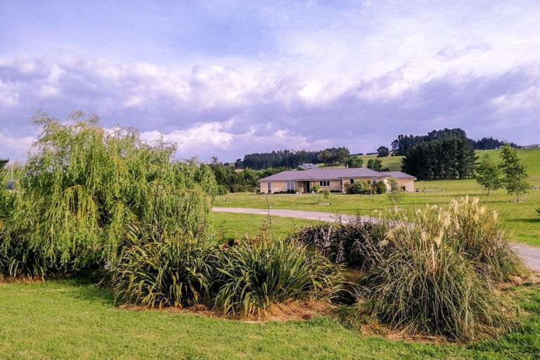 Photo of property in 330 Catherwoods Road, Cust, Rangiora, 7471