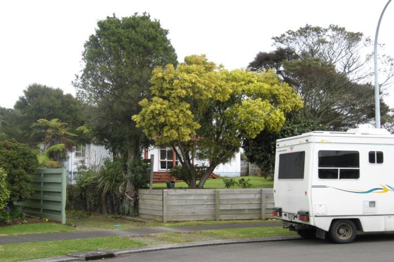 Photo of property in 11 Tui Place, Bell Block, New Plymouth, 4312