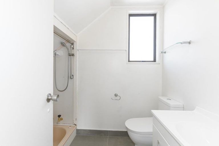 Photo of property in 1/56 Cherry Road, Bucklands Beach, Auckland, 2014