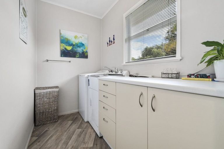 Photo of property in 93 Marne Road, Papakura, 2110