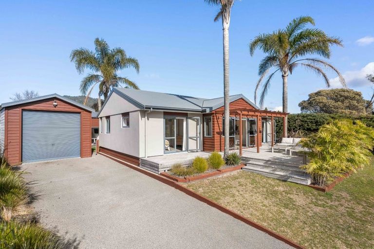 Photo of property in 13 Given Grove, Pauanui, Hikuai, 3579