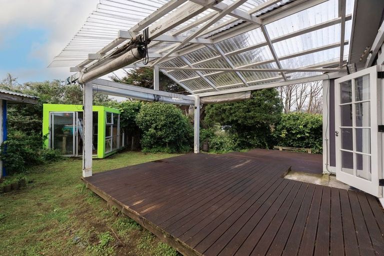 Photo of property in 36 Renown Road, Raumati South, Paraparaumu, 5032