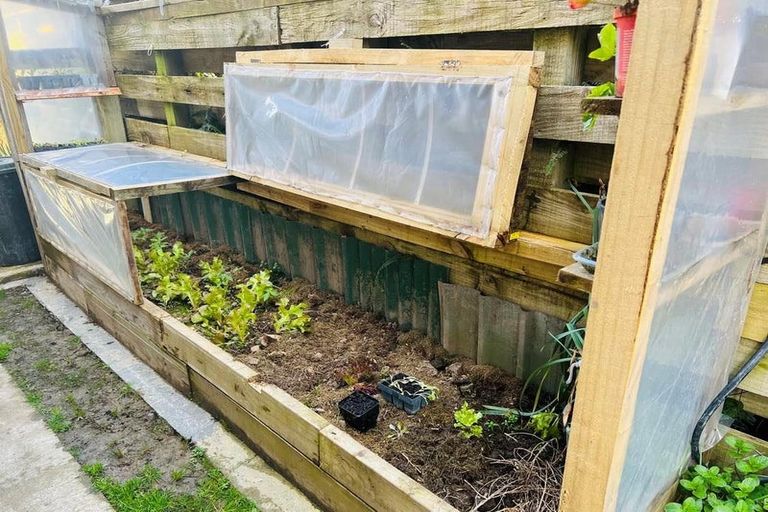 Photo of property in 153a High Street, Bulls, 4818