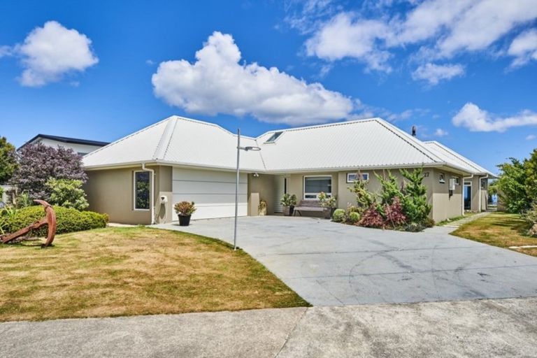 Photo of property in 27 Mo Street, Camborne, Porirua, 5026