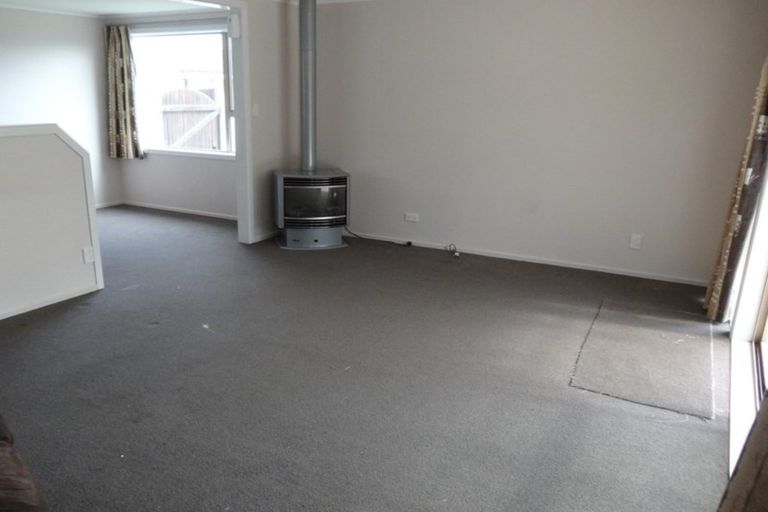 Photo of property in 43 Castletown Place, New Brighton, Christchurch, 8083