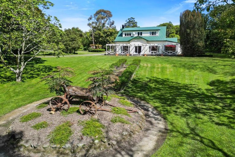 Photo of property in 58 Te Roto Road, Otaki, 5512