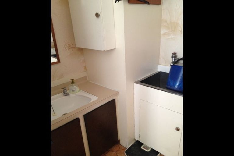 Photo of property in 93e Queen Street, North Dunedin, Dunedin, 9016