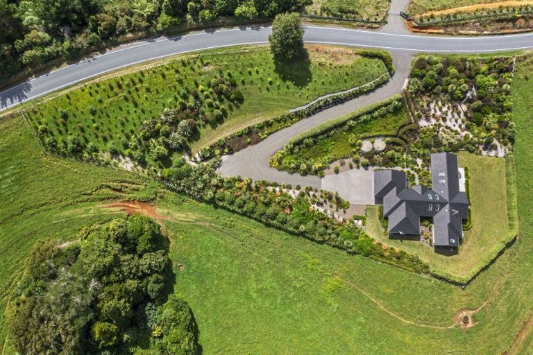 Photo of property in 387 Te Tahi Road, Puketotara, Te Awamutu, 3876