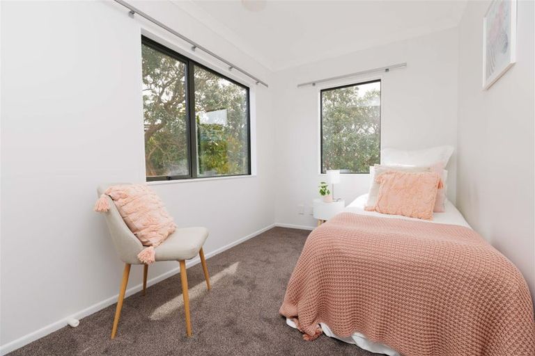 Photo of property in 50b Dominion Park Street, Johnsonville, Wellington, 6037