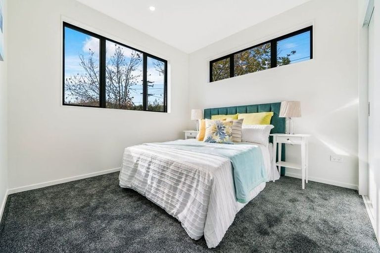 Photo of property in 32 Josh Road, Huapai, Kumeu, 0810