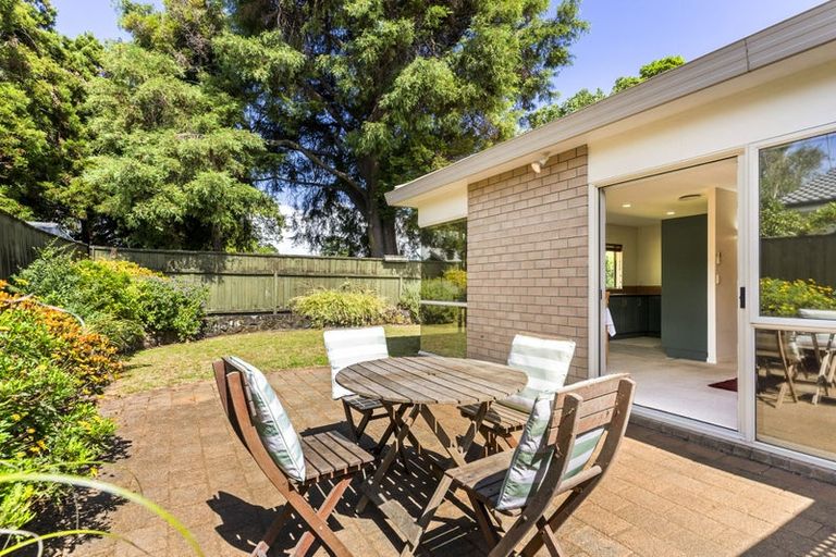 Photo of property in 27 Stanhope Road, Mount Wellington, Auckland, 1051