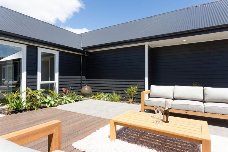 Photo of property in 143b Smith Road, Dannevirke, 4978