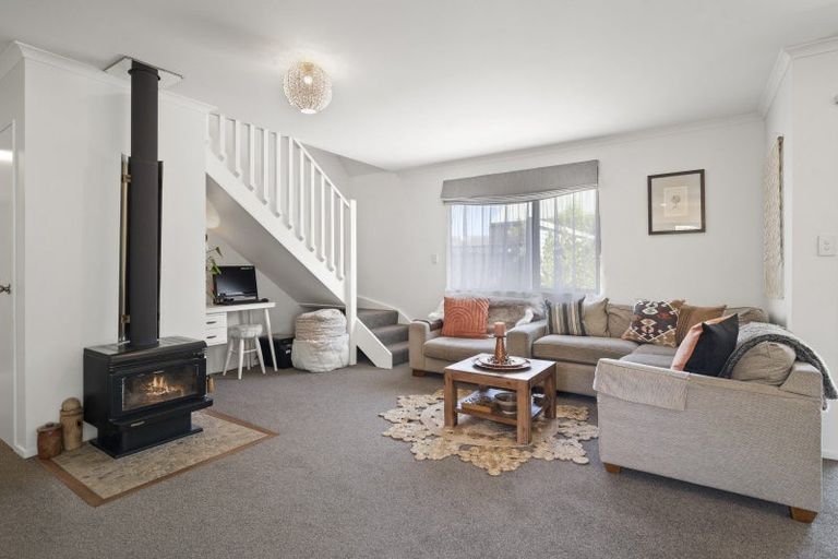 Photo of property in 51 Kiddle Drive, Hilltop, Taupo, 3330