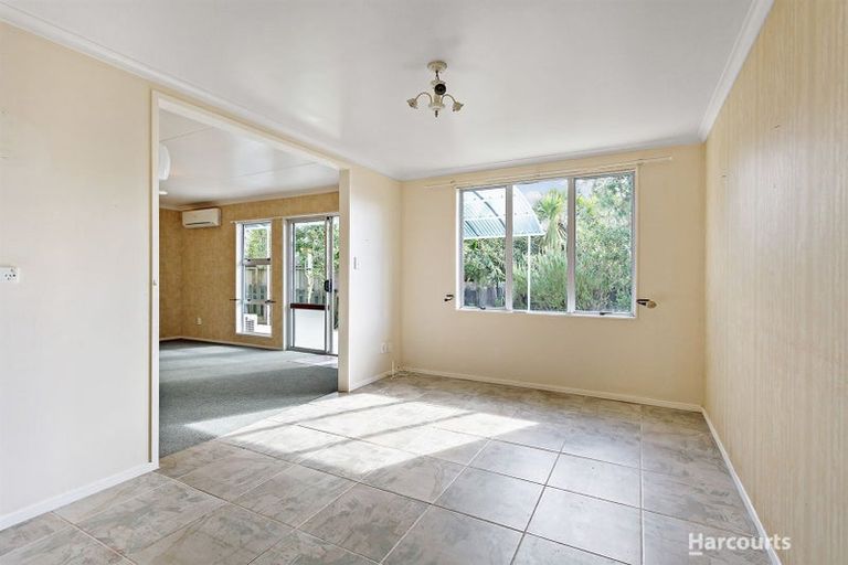 Photo of property in 21 West View Crescent, Onerahi, Whangarei, 0110