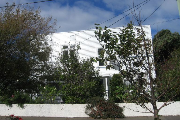 Photo of property in 514 Broadway, Strathmore Park, Wellington, 6022