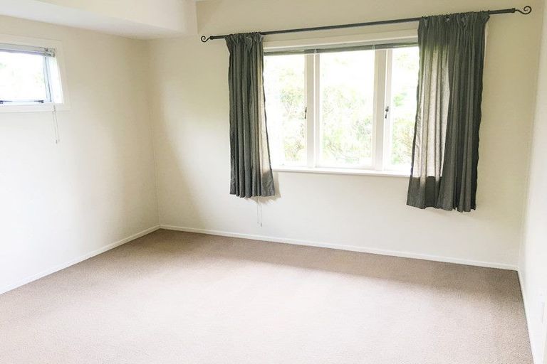 Photo of property in 11 Clark Road, Pahurehure, Papakura, 2113