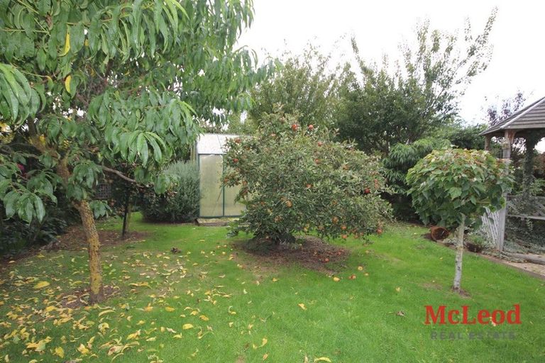 Photo of property in 53 Mcmurdo Street, Tinwald, Ashburton, 7700