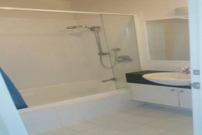 Photo of property in 44a Fairview Crescent, Kelburn, Wellington, 6012